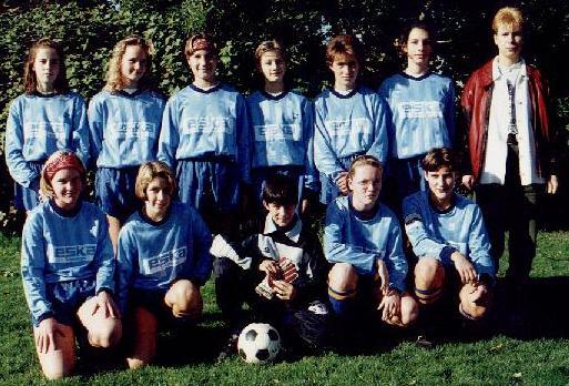 die jungen Mädchen des SVA im Sommer 1995